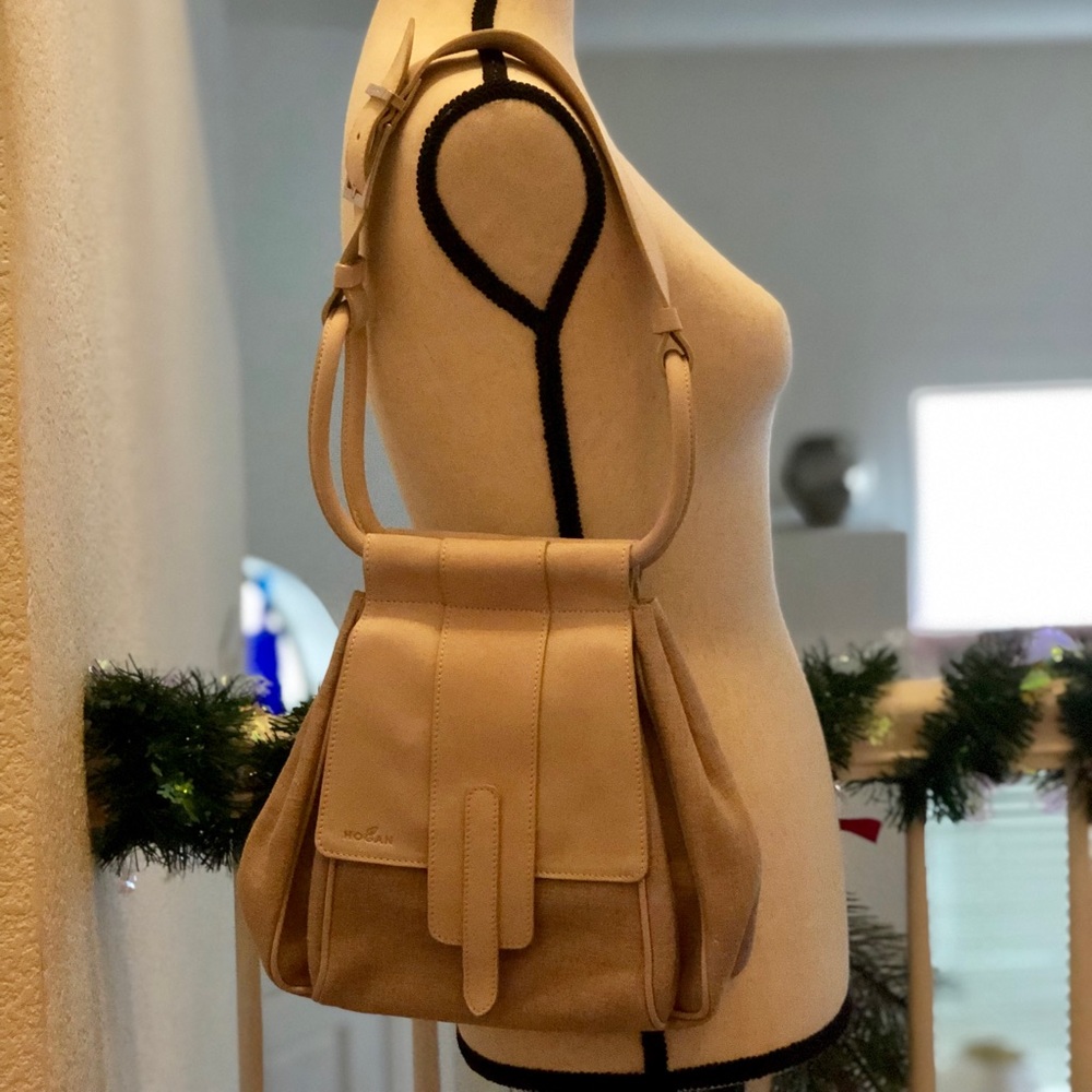 💯% AUTHENTIC Hogan bag